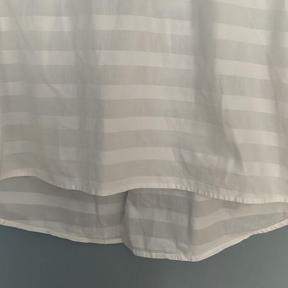 Tommy Hilfiger Boyfriend Fit XL Shirt - Picture 5 of 6